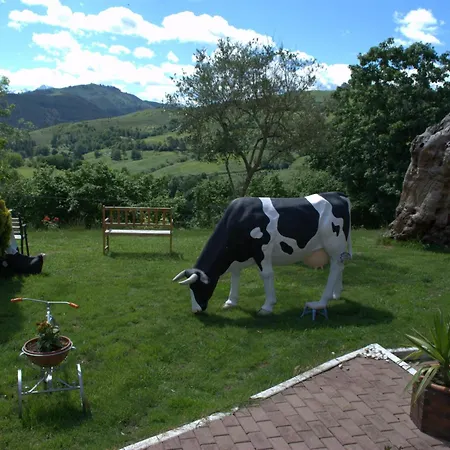 Aptos Rurales Mirador Picos De Europa アパート *